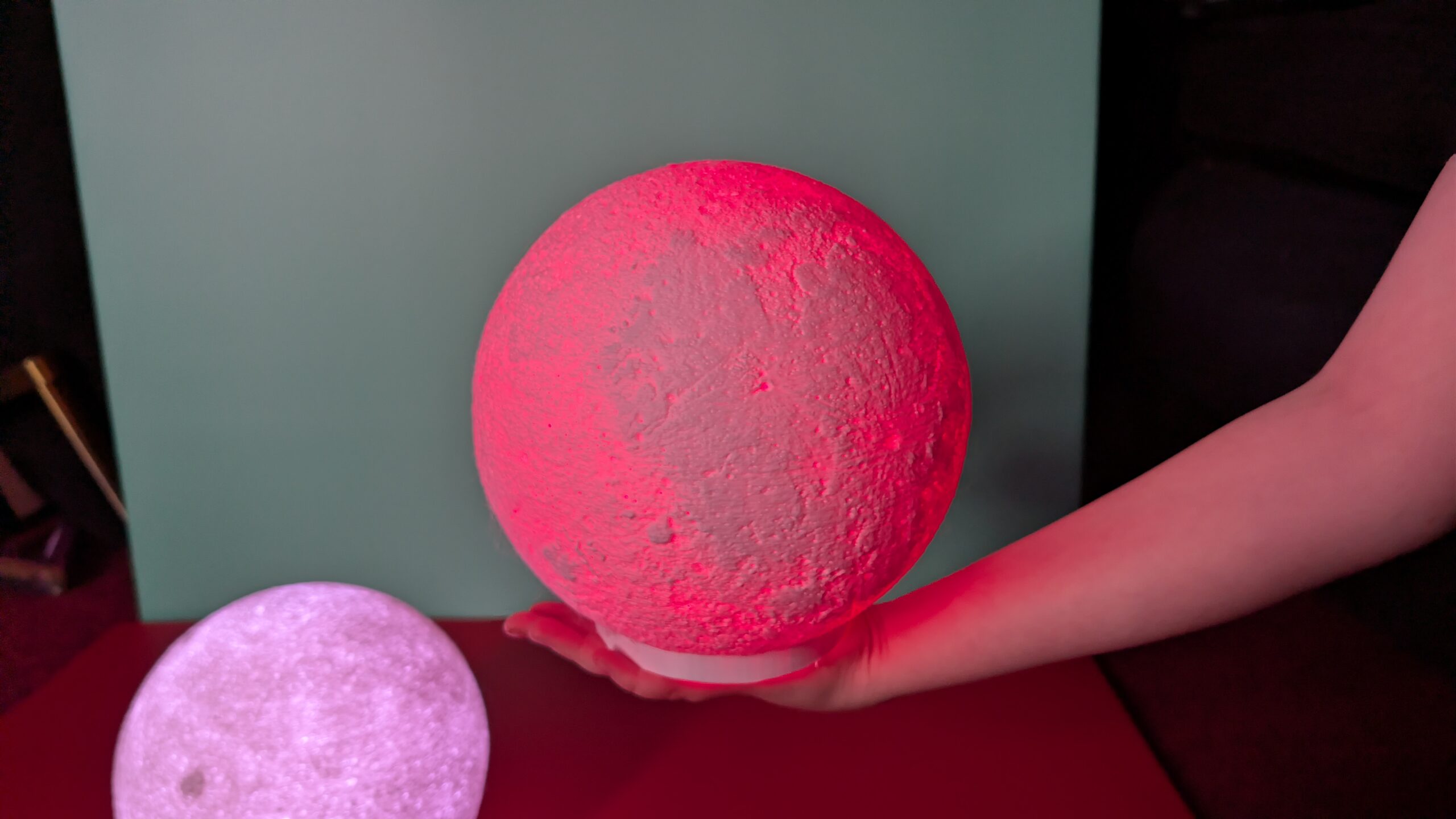 LED Moon Night Light for Kids – Colour Changing Bedroom Lamp (20cm)